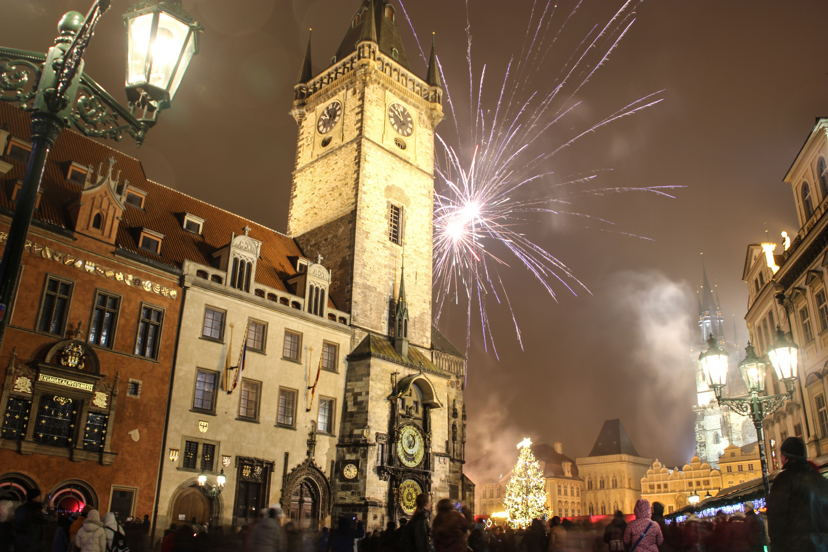 Silvester in Prag 2014/15 an der Altstädter Astronomische Uhr Prager Rathausuhr