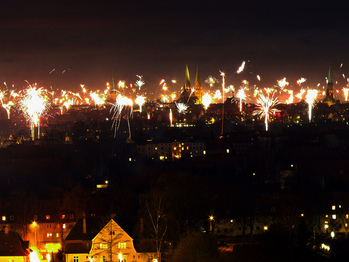 Silvester09 Hochhausdach