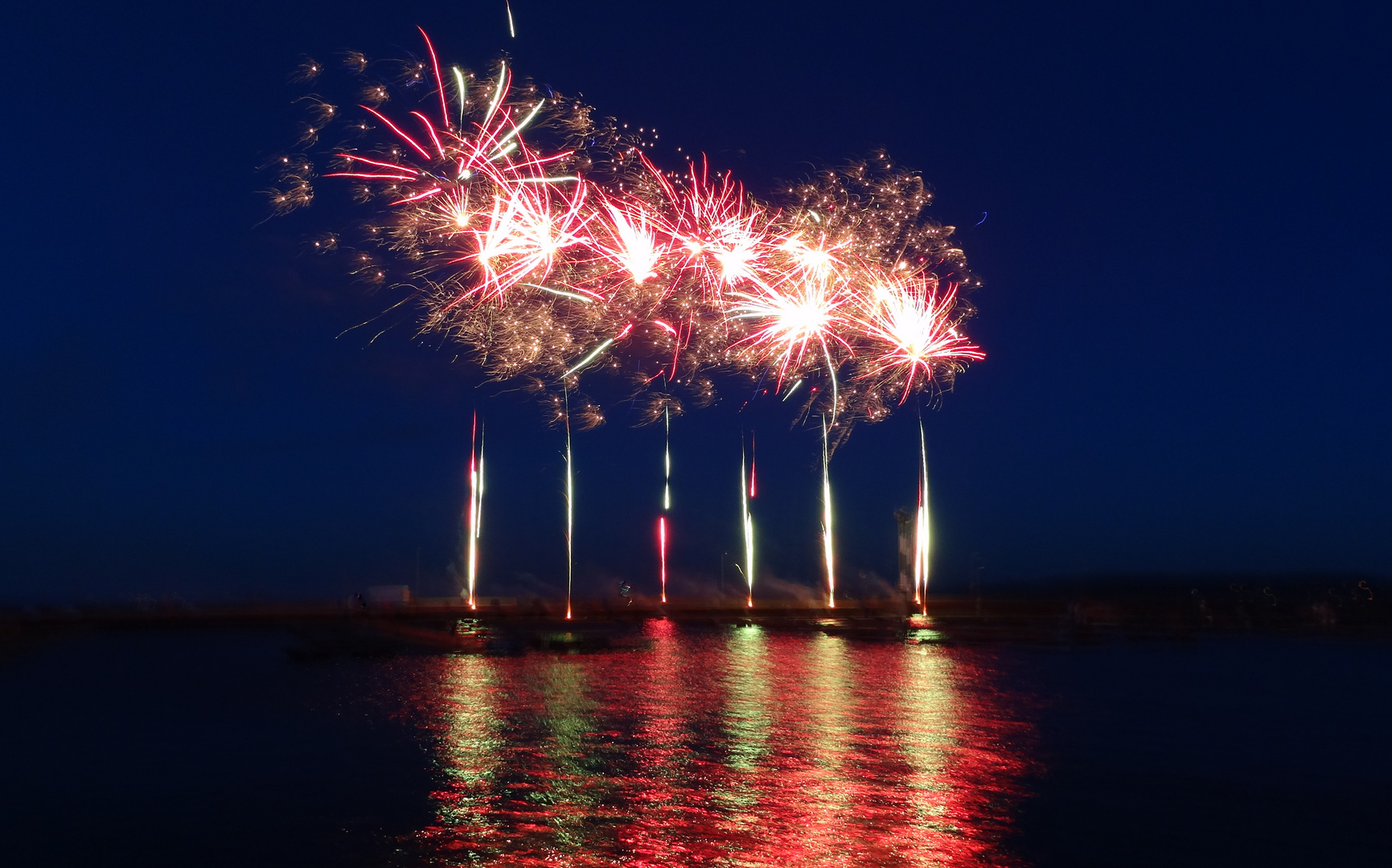 Silvesterfeuerwerk 1 in Stralsund