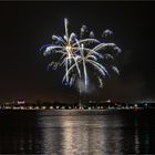 Silvesterfeuerwerk auf der Stralsunder Nordmole... 