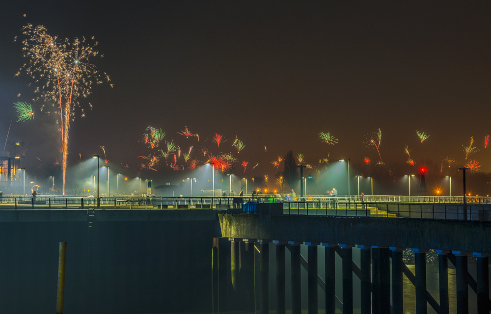 Silvesterfeuerwerk Bremen Waterfront, 6