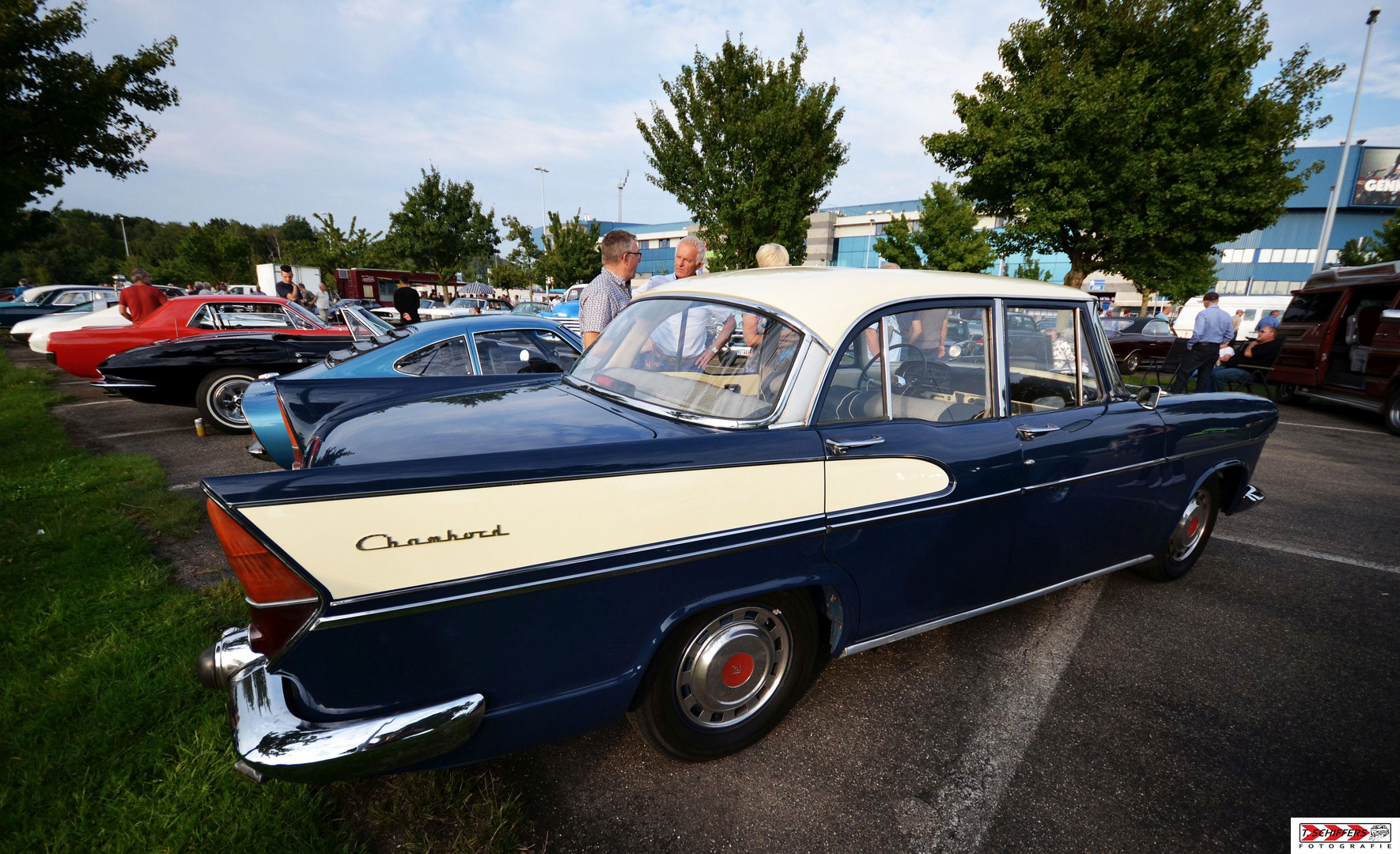 Simca Vedette Chambord V8