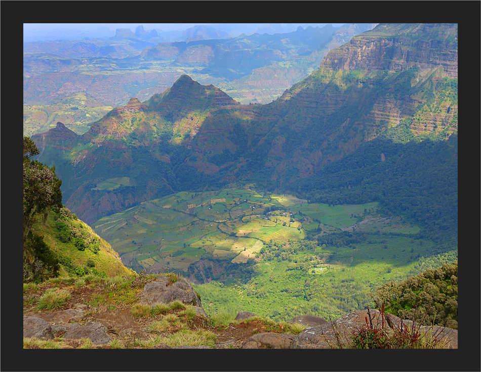 Simien Blick hinunter