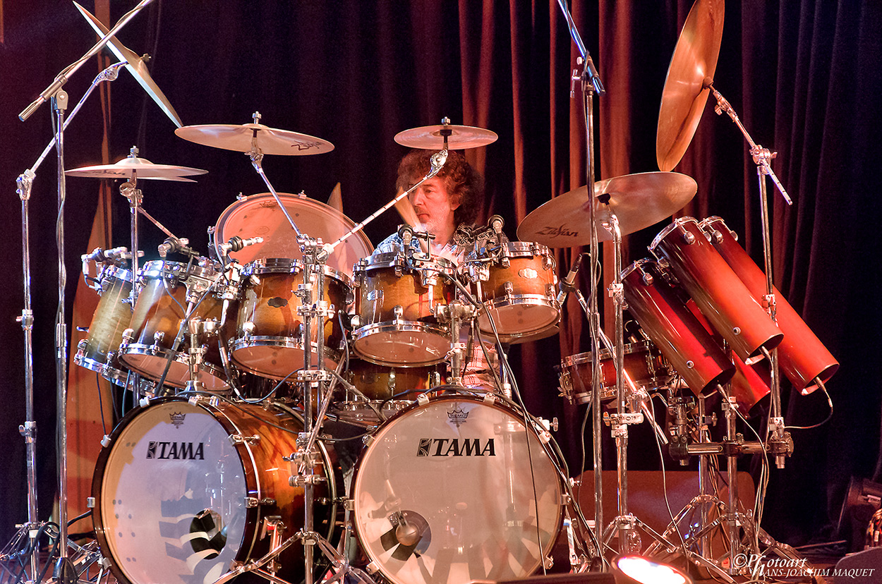 Simon Phillips