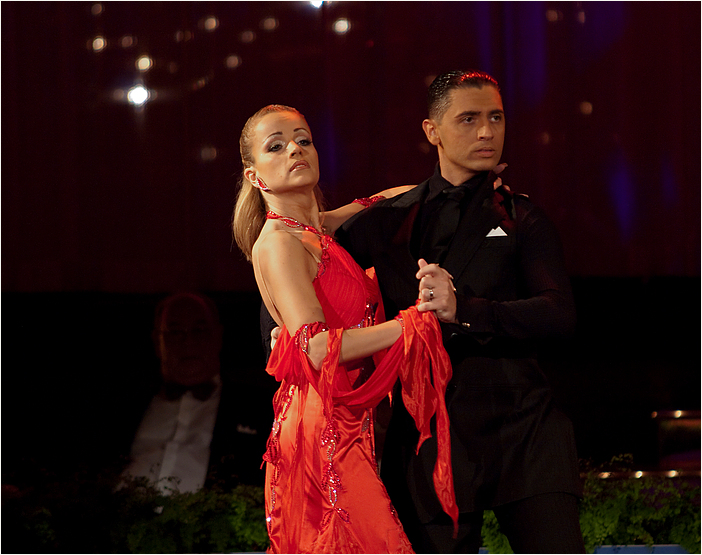 Simon Reuter und Julia Niemann beim Tango 3