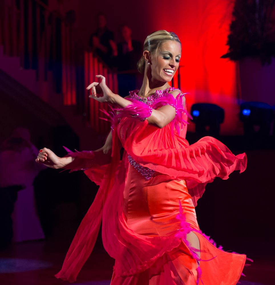 Simone Segtori & Anette Sudol (Weltmeister im Standardtanz 2014) beim Tango