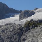 Simonyhütte, Gletscher und Fels