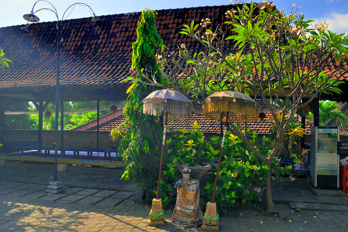 Simple warung beside the highway