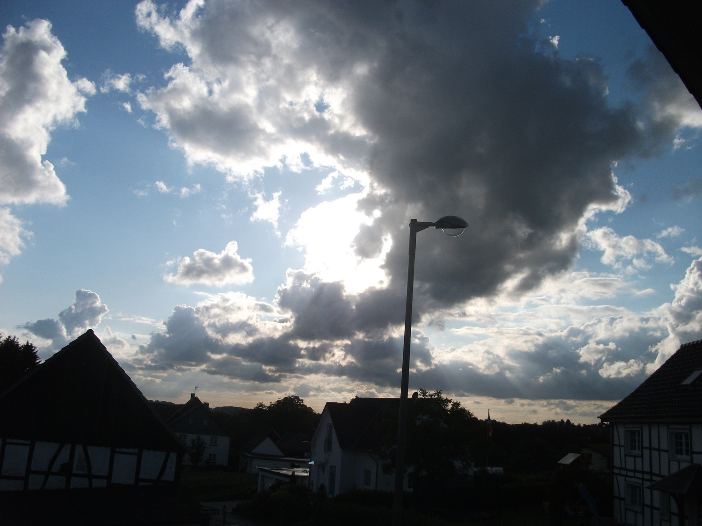 Sind  Wolken stärker als die Sonne?