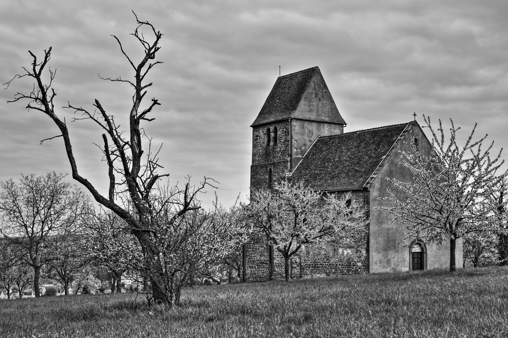 Sindelsberg Foto & Bild sakral, monochrome, kirchen Bilder auf