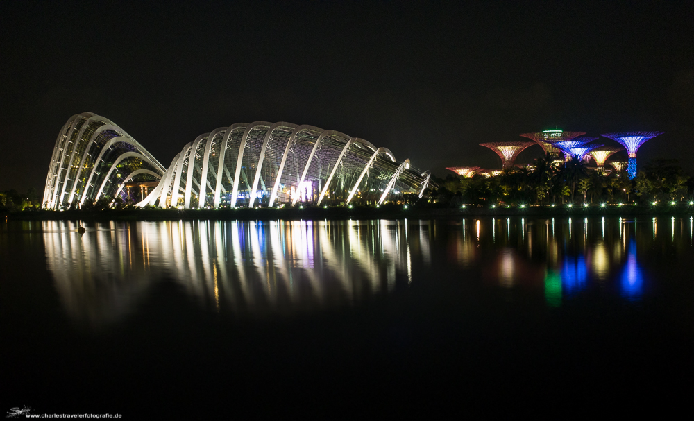 Singapore [08] – Aliens landed