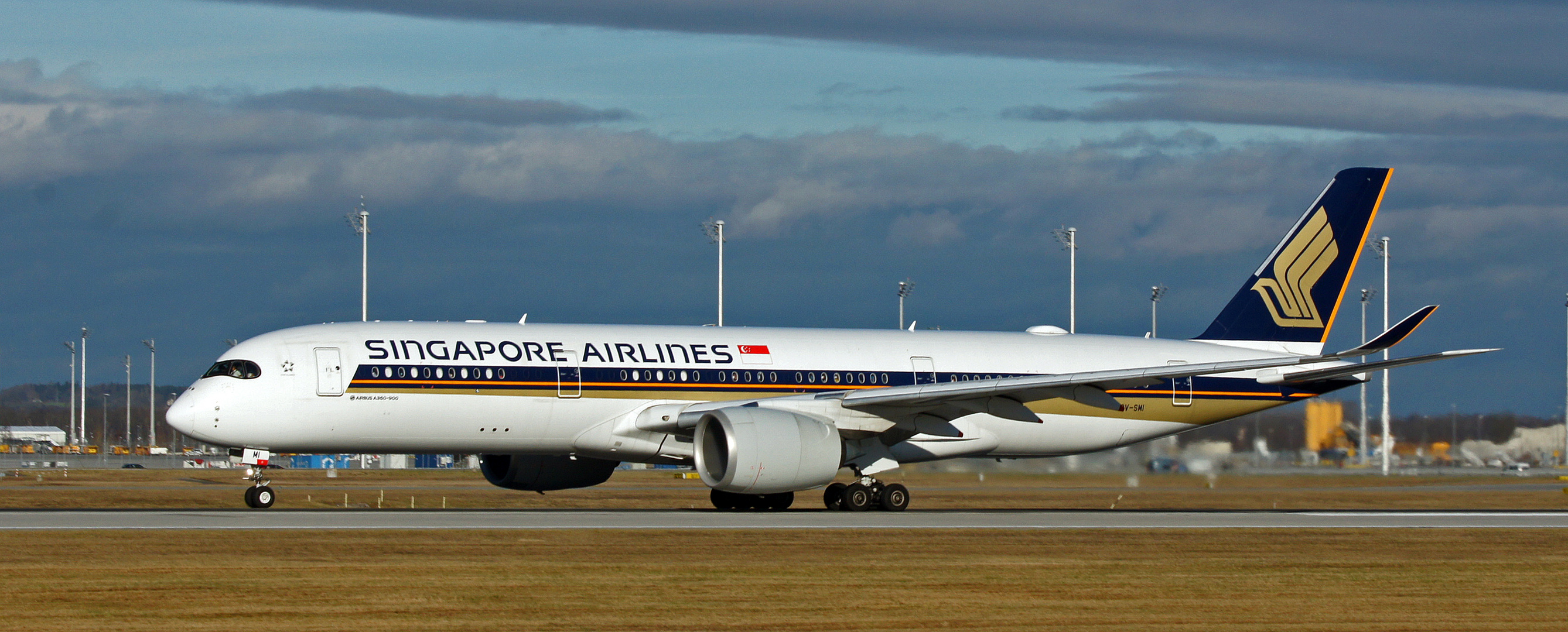 SINGAPORE AIRLINES