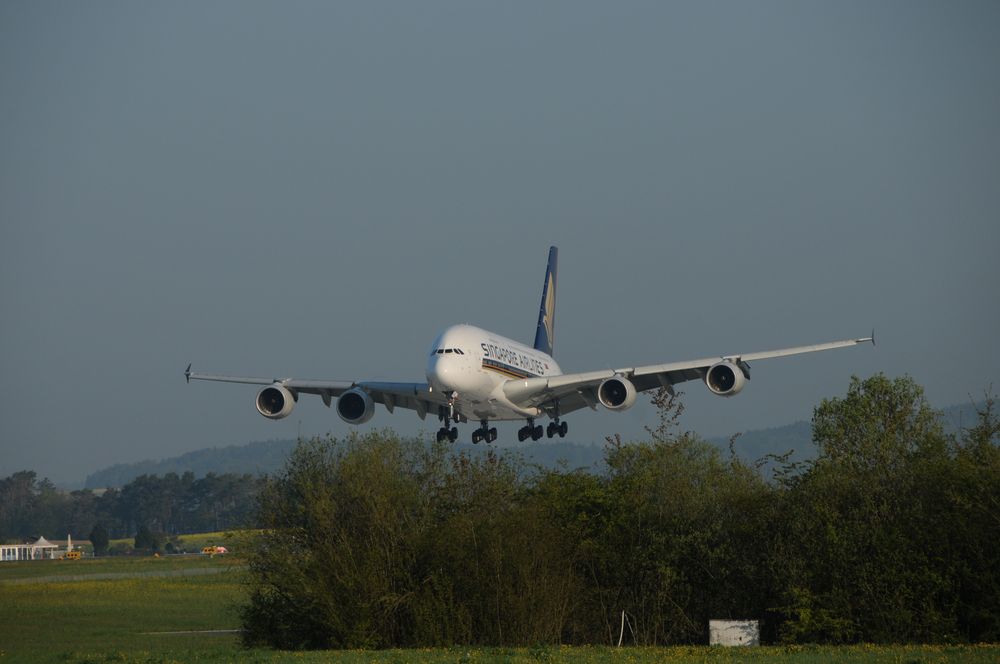 Singapore Airlines A-380