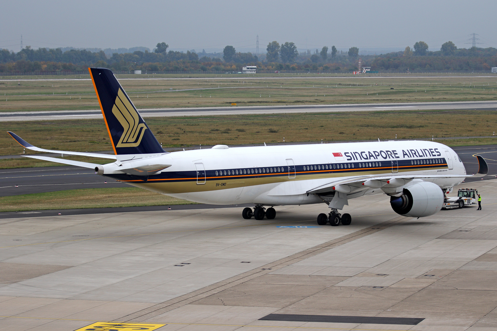 Singapore Airlines A350-900