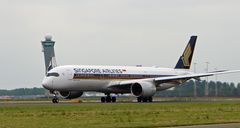 SINGAPORE AIRLINES