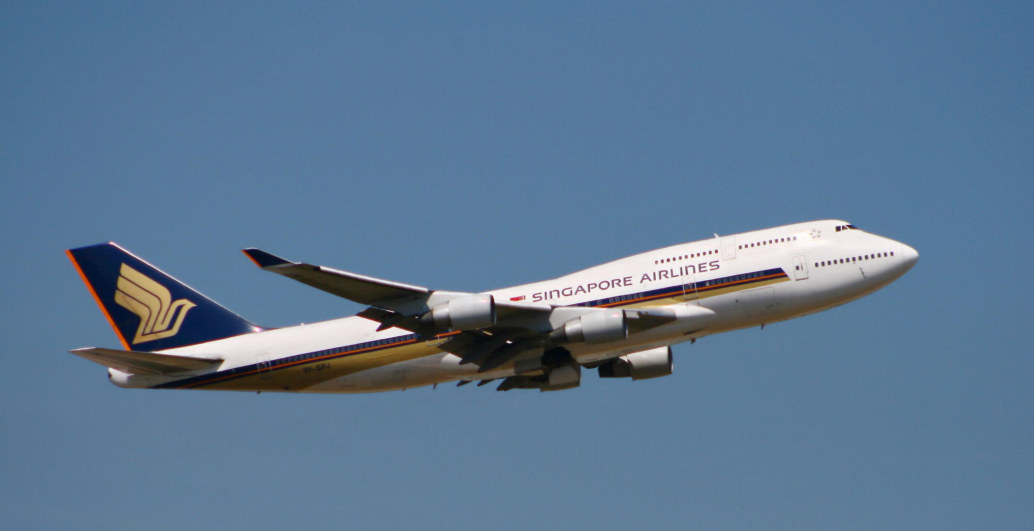 Singapore Airlines Boeing 747-412