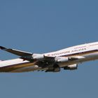 Singapore Airlines Boeing 747-412