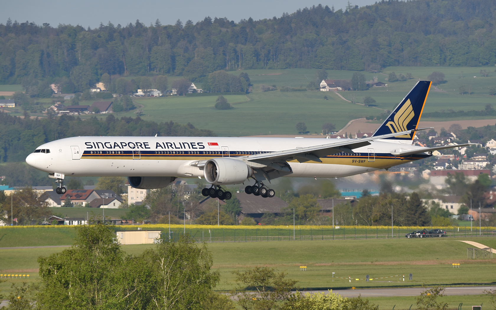 Singapore Airlines Boeing 777-300 