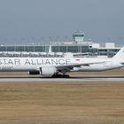 Singapore Airlines Boeing 777-312(ER) 9V-SWI 