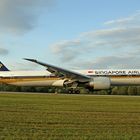 Singapore Airlines Boeing 777-312(ER)