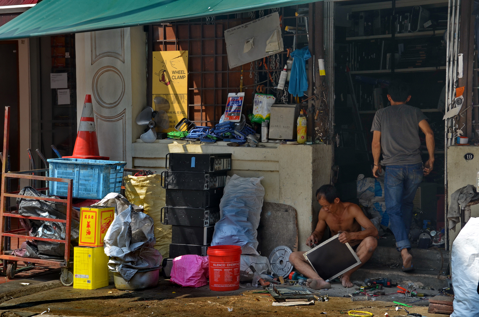 Singapore: Computer Reparatur