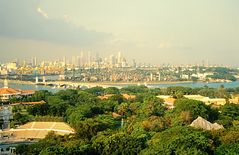 Singapore Container Harbour