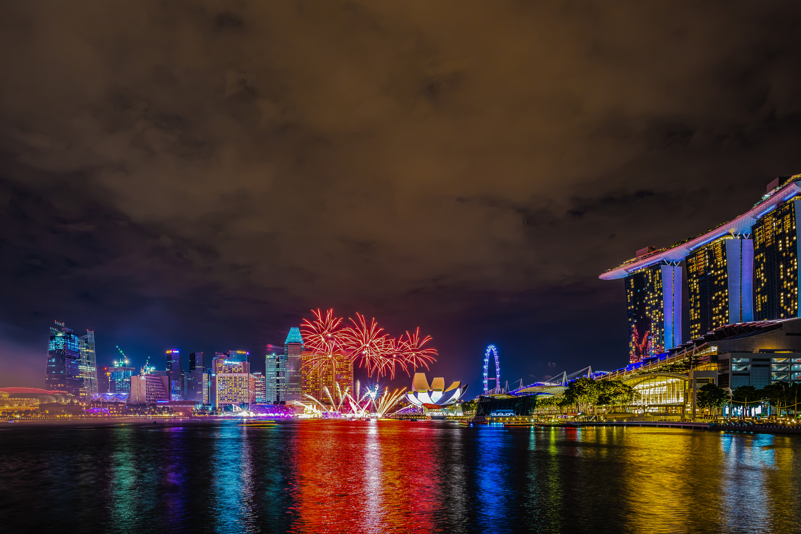 Singapore, Feuerwerk in der Marina Bay