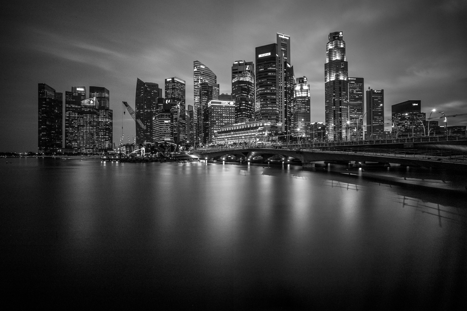 Singapore in Black & White Foto & Bild architektur, stadtlandschaft, skylines Bilder auf