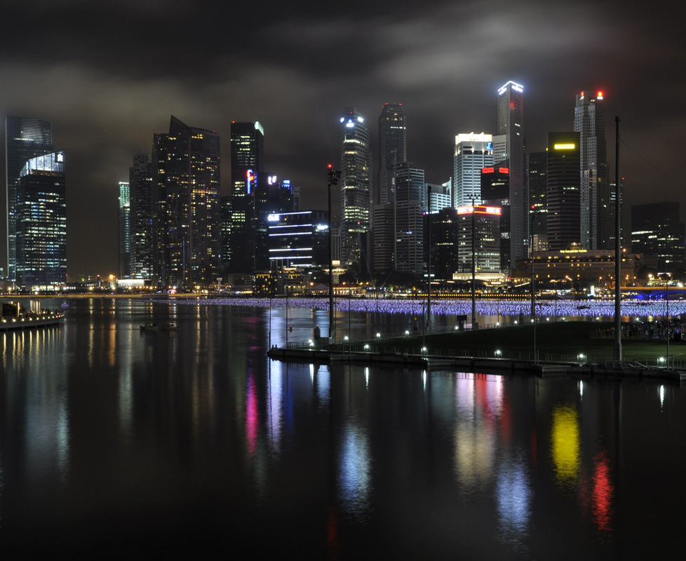 Singapores night