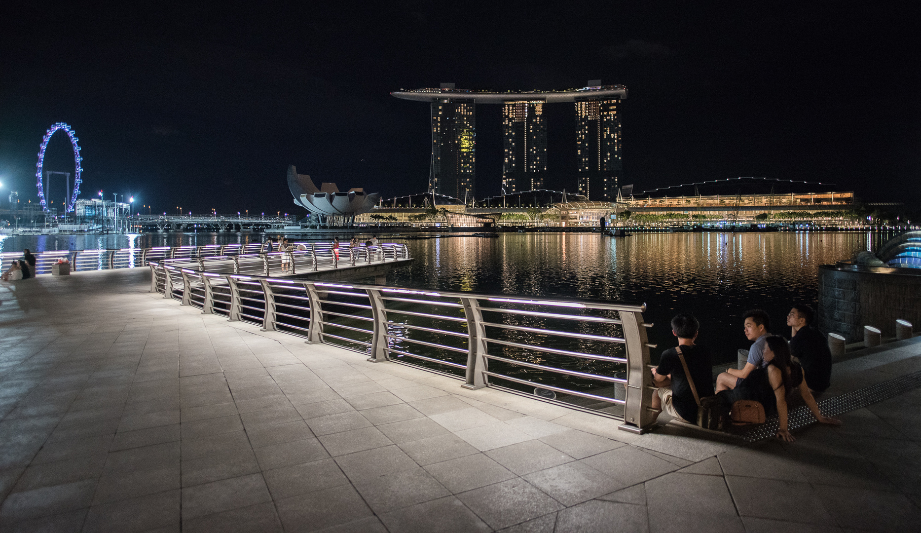 Singapur Bay bei Nacht