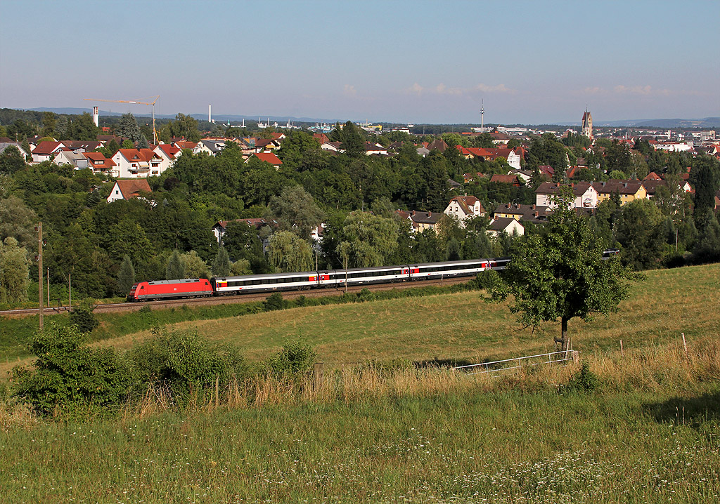 Singen: InterCity nach Norden