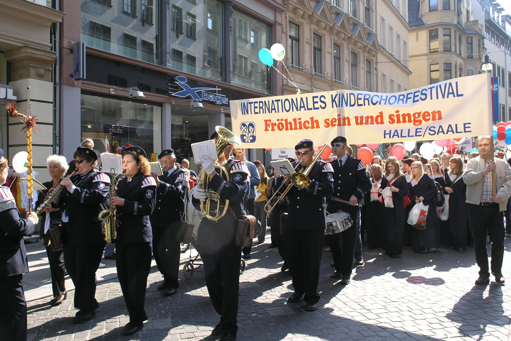 Singende Meile beim 29.Kinderchorfestival 2008 in Halle/S