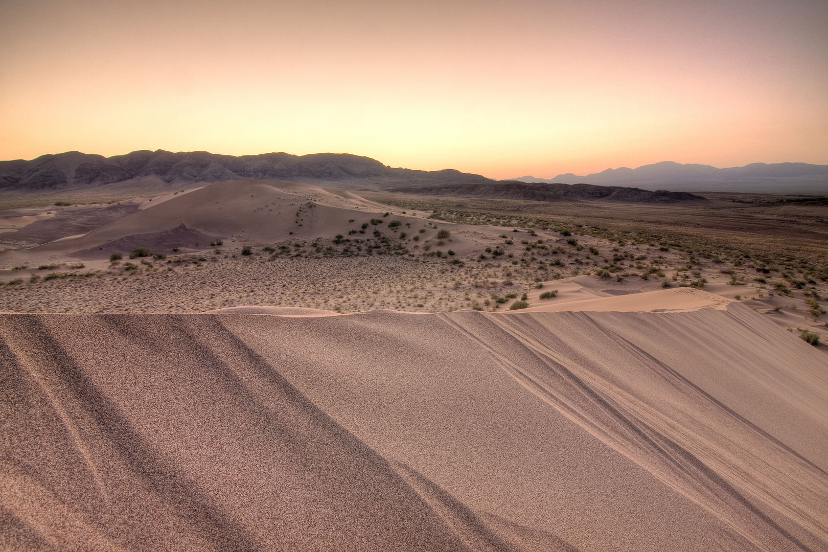 Singing Sand Dunes / Nationalpark Altyn-Emel / Kasachstan