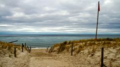 SINGULÄRER TOURISTENSTROM AN EINEM TEILABSCHNITT DES STRANDES IN MV