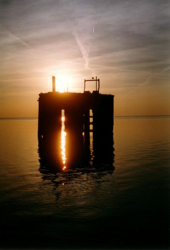 sinkende Sonne über dem Meer II