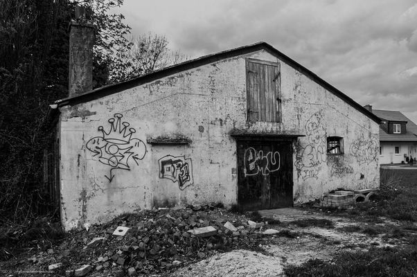 Sinnbildlicher Niedergang,