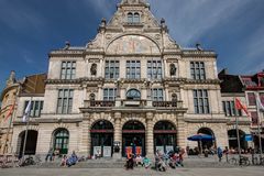 Sint Baafsplein - Theatre - 02