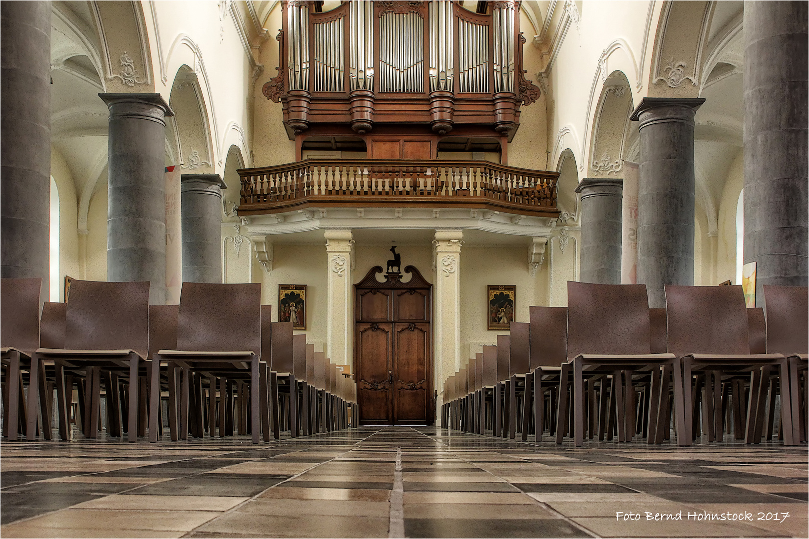 Sint-Jan-de-Doperkerk te Tongeren