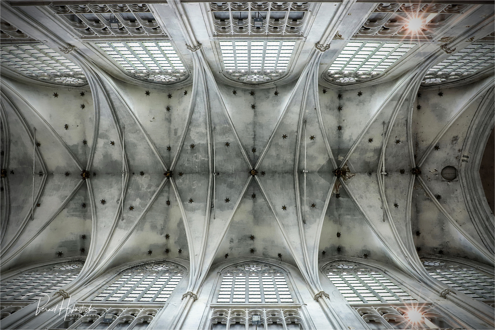 Sint Rombout ist die Bischofskirche zu Mechelen ...