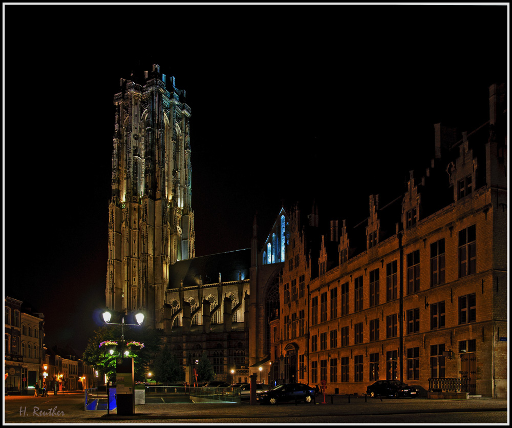 Sint-Rombouts-Kathedraal in Mechelen / Belgien