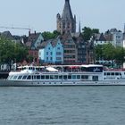 «{ Sion KD - Schiff "Loreley" in Köln auf dem Rhein }»