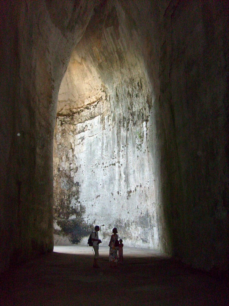 Siracusa, Orecchio di Dionisio