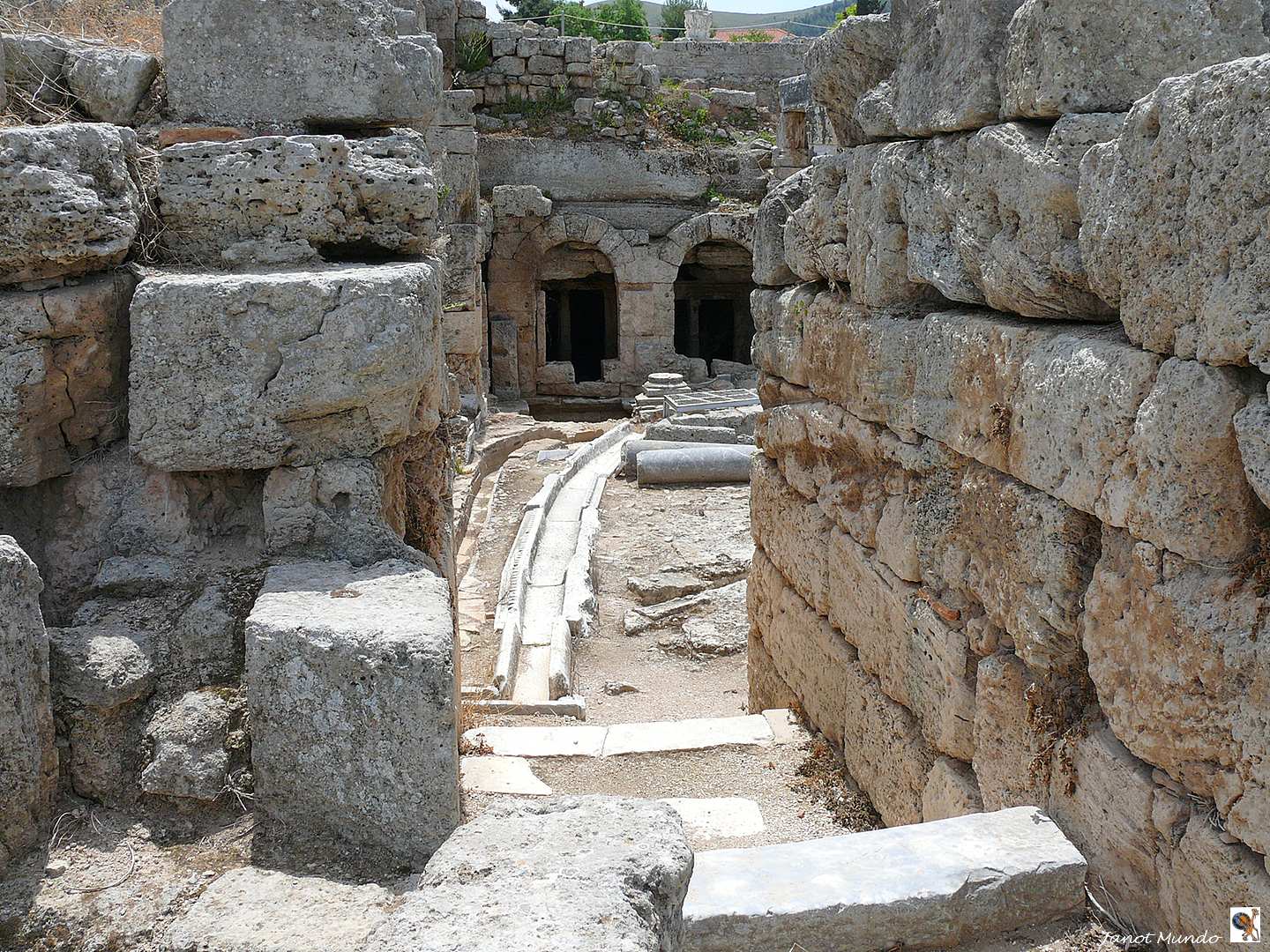 site archéologique de Nemea  en Grèce...........