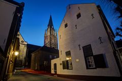 Sittard - Kapittelstraar - Petruskerk