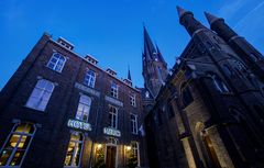 Sittard - Oude Markt - Hotel Merci - Basiliek Onze Lieve Vrouw van het Heilig Hart