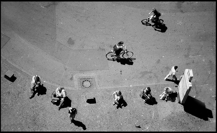 Sittin' in the Morning Sun watching all the Bikes passing by