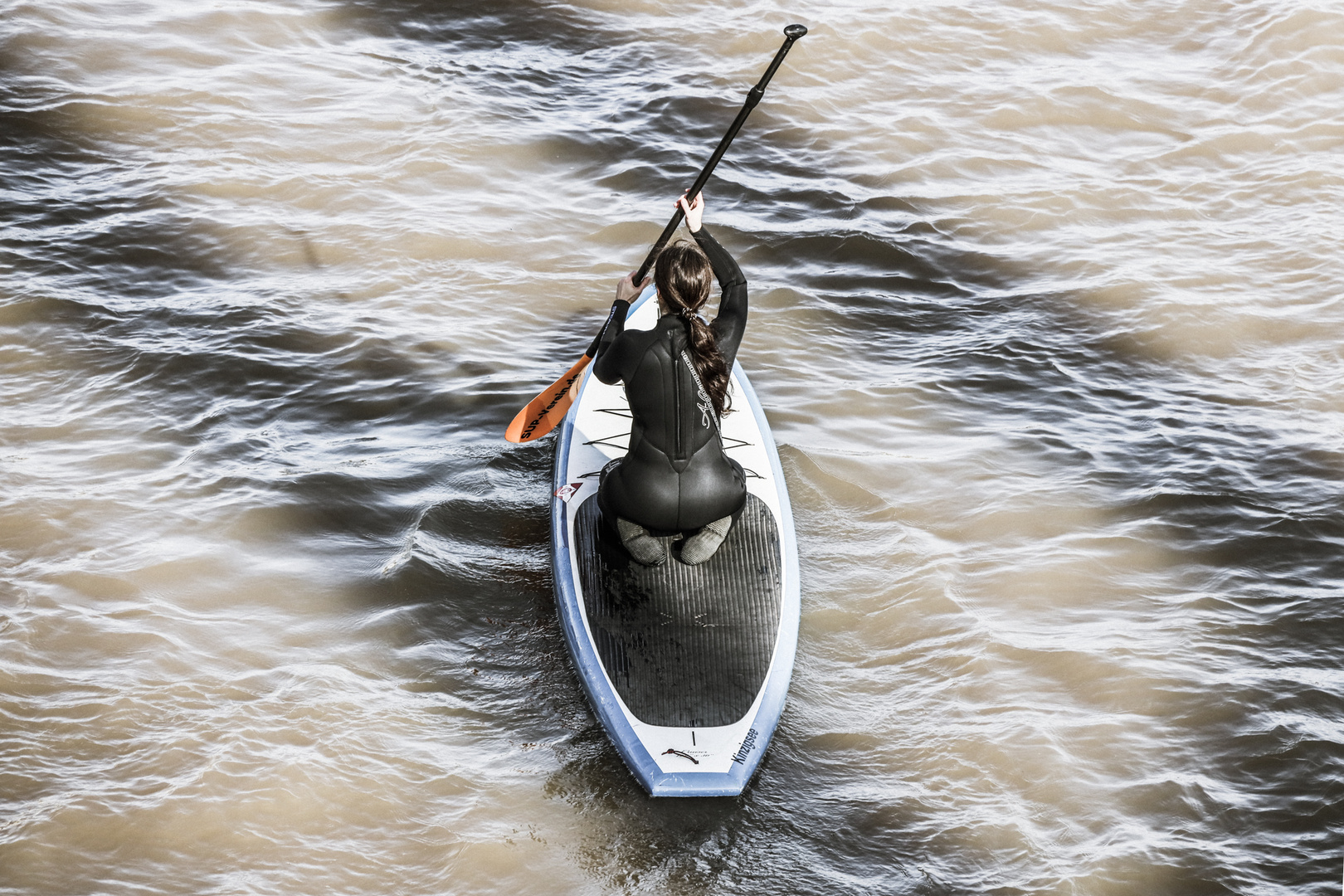 "sitting paddling" im winter