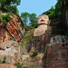 Sitzende Buddha-Skulptur in Leshan (71m)