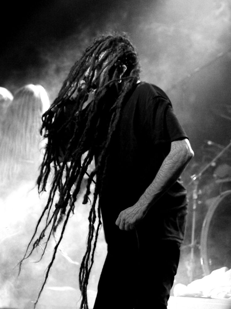 Six Feet Under - Chris Barnes