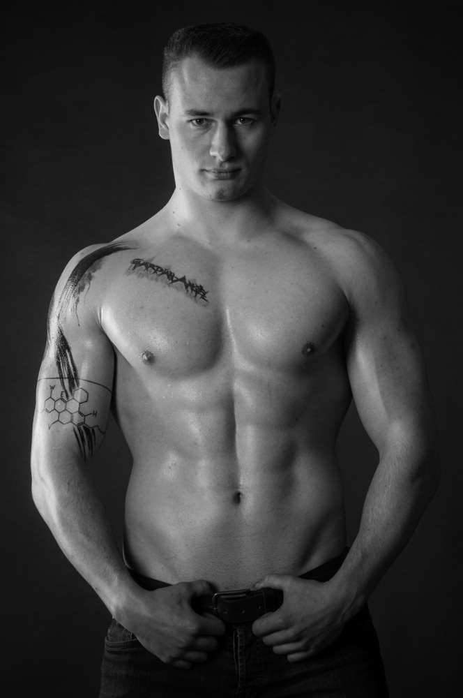 sixpack. Foto & Bild | fashion, männer, studio Bilder sixpack. Foto & Bild | fashion, männer, studio Bilder